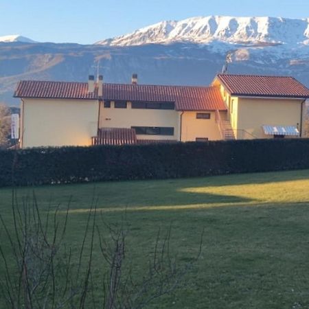 Complesso Turistico Aurora - Appartamenti Poggio Picenze Exterior photo