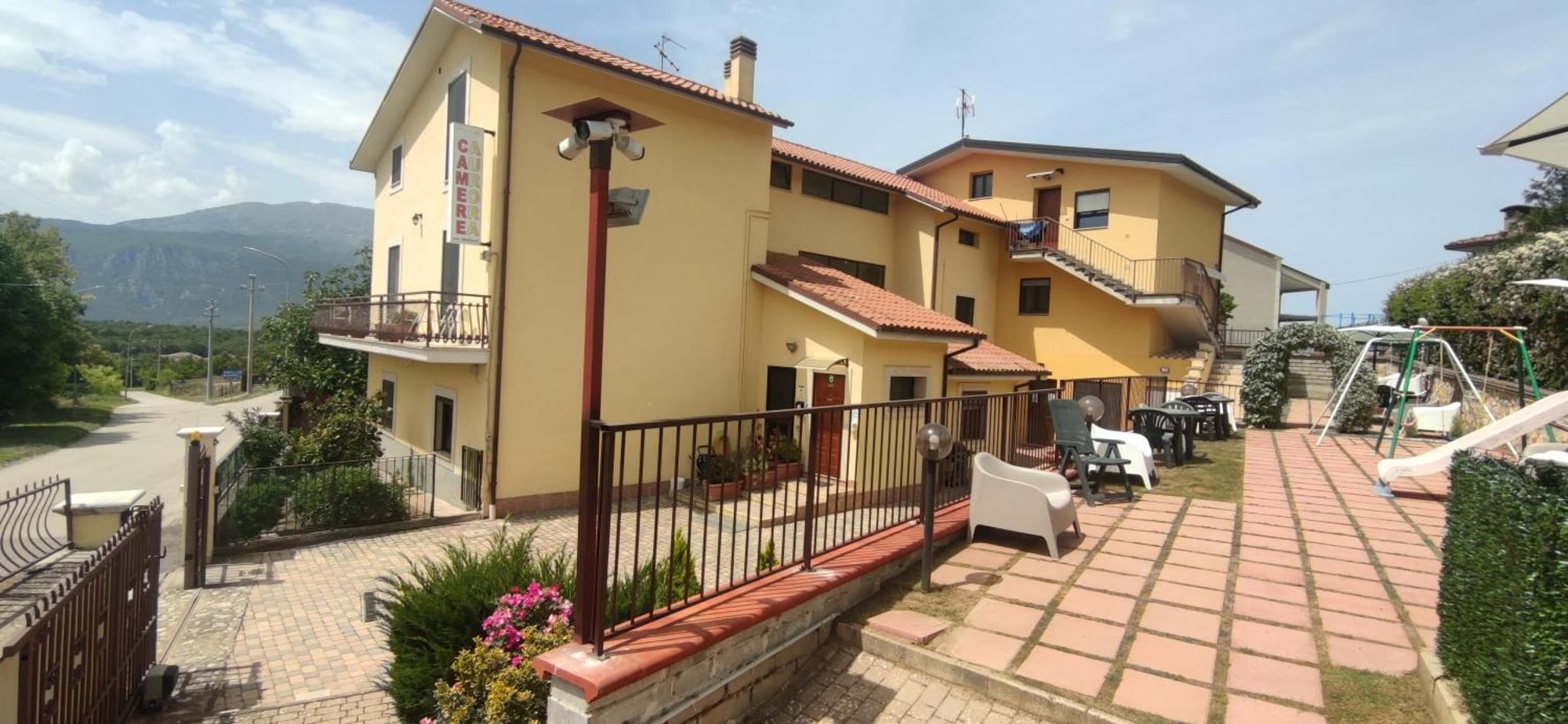 Complesso Turistico Aurora - Appartamenti Poggio Picenze Exterior photo