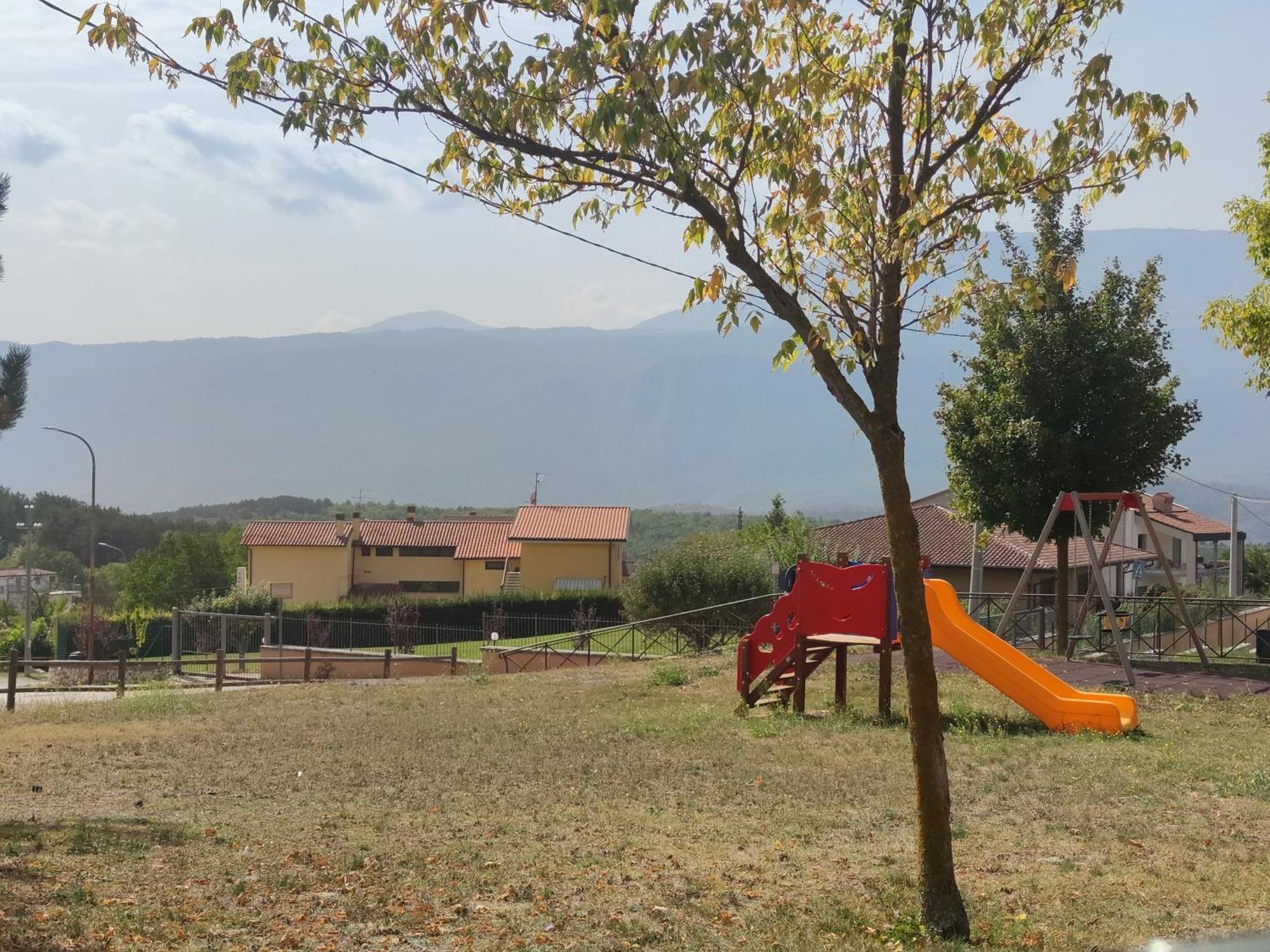 Complesso Turistico Aurora - Appartamenti Poggio Picenze Exterior photo